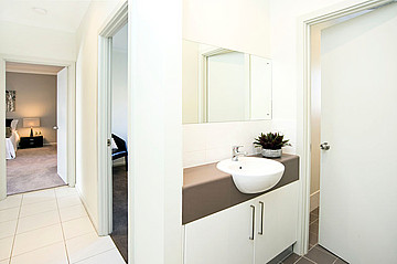 zip_13108-026-Open2viewID224111-15JacarandaStMurrayBridge.jpg