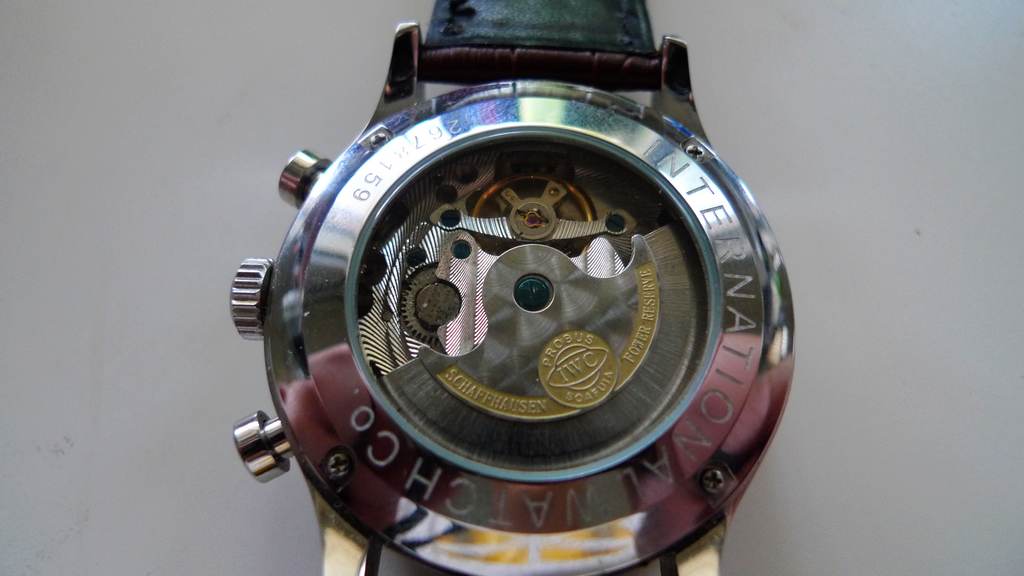 watch2.jpg