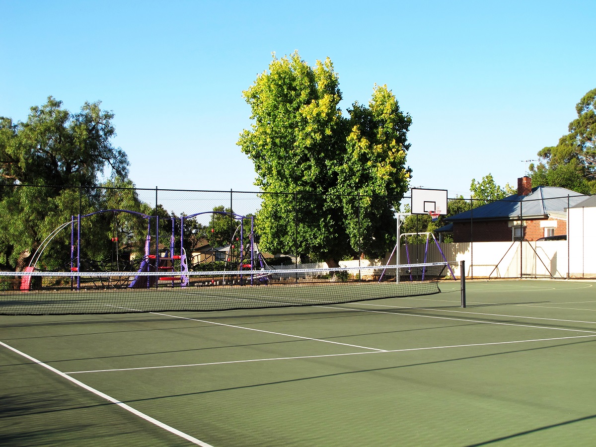 Local tennis and bascketball court (1).JPG