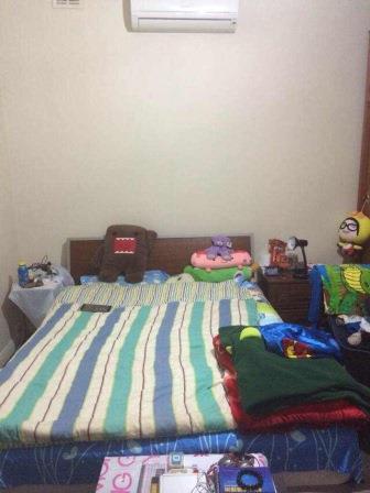 bedroom2