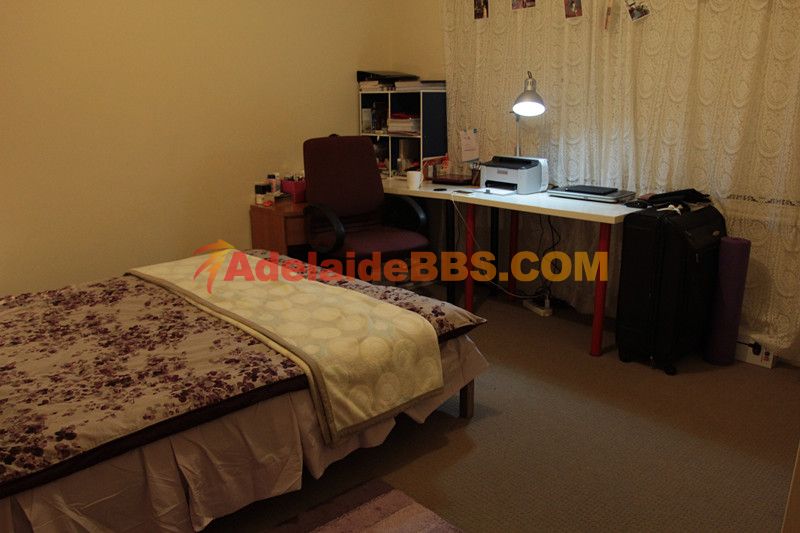 145956y4ewb2bk4625040i.jpg
