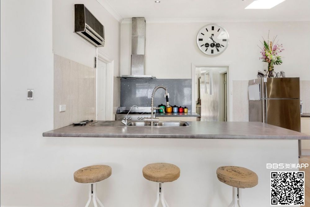 Kitchen 1 a.jpg