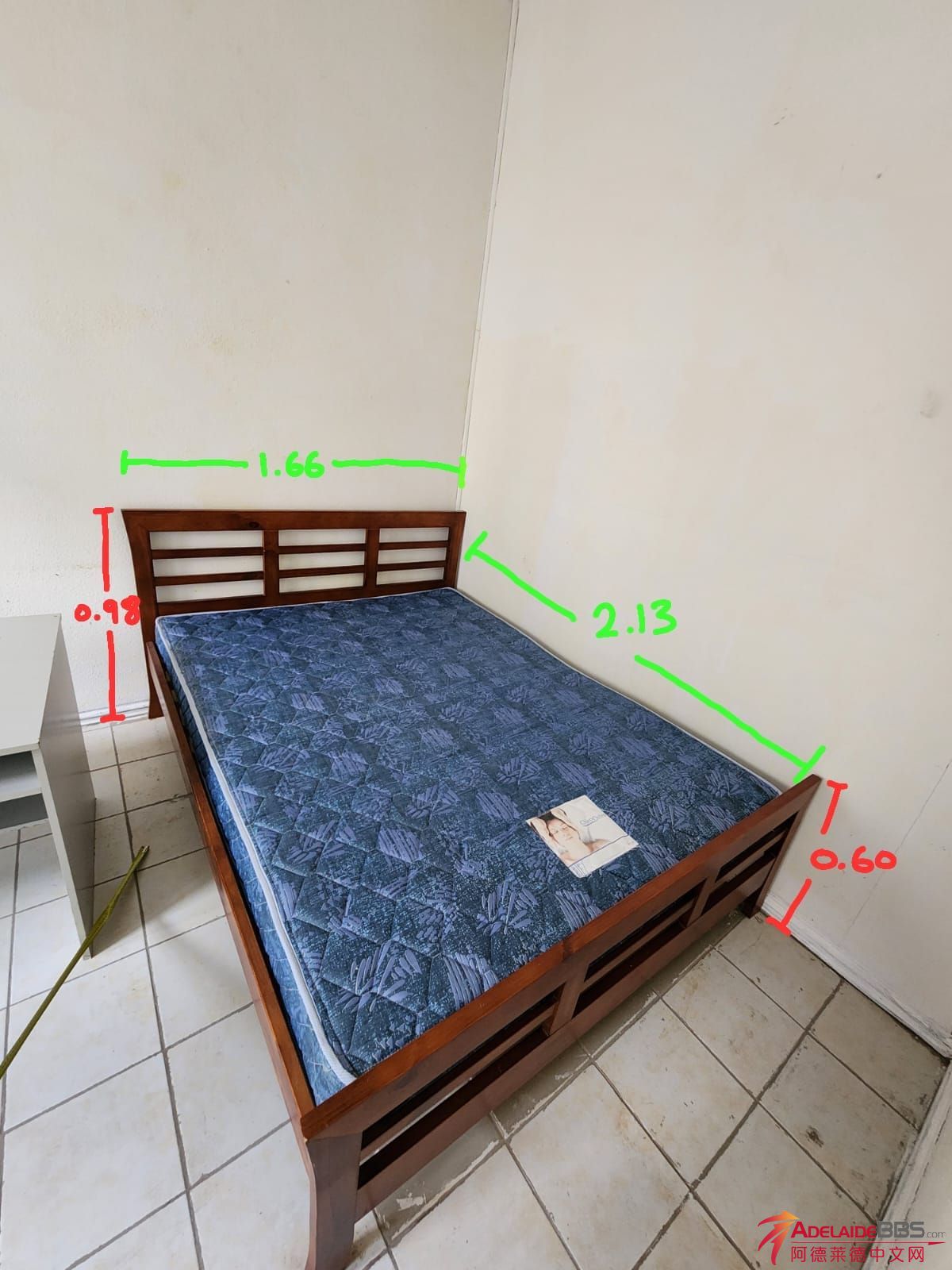 bed 2.jpg