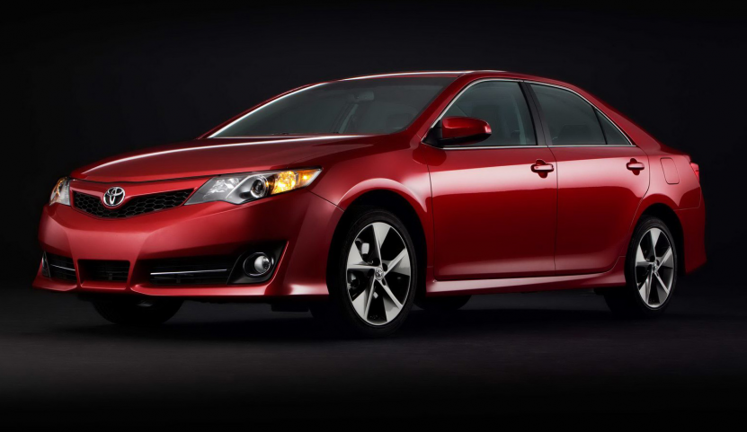 2012_toyota_camry_official_overseas_07-4e54294e39ba2-mc_1079x481.png